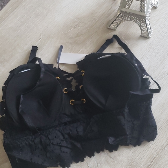 🌼NEW lace up lace bralette - Picture 4 of 4